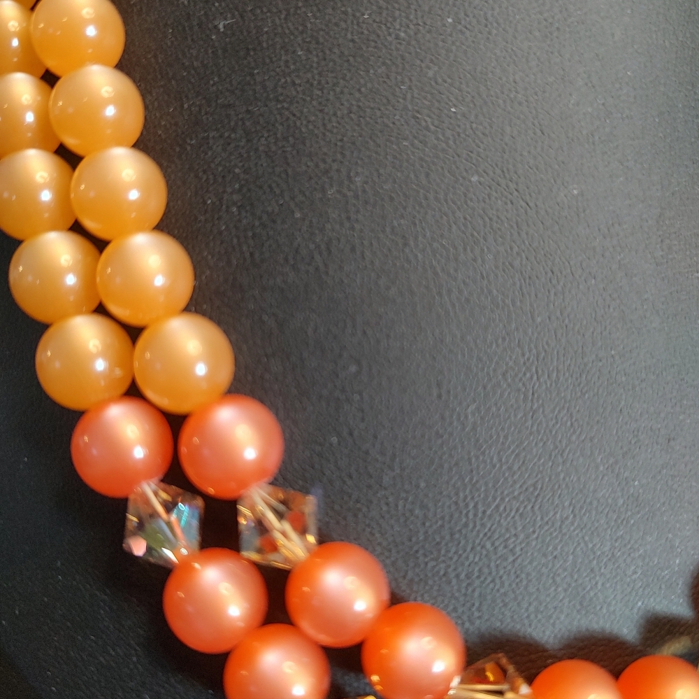 19 sherbet color 3 strand necklace - Picture 2 of 4